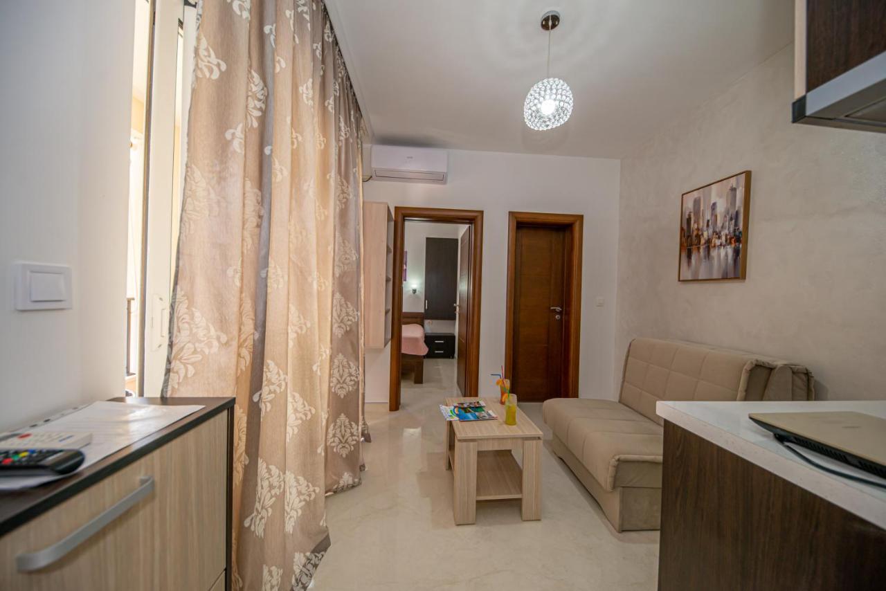 Kristal Apartmani Čanj Екстериор снимка
