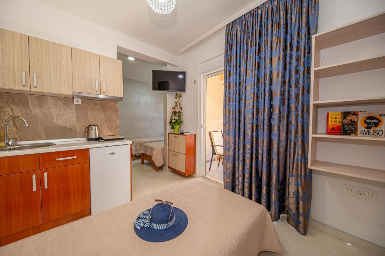 Kristal Apartmani Čanj Екстериор снимка