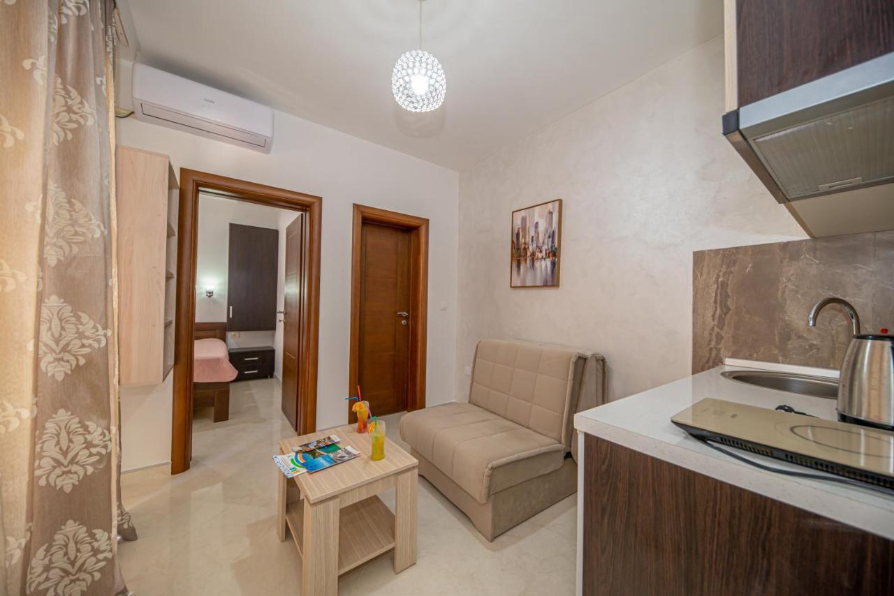 Kristal Apartmani Čanj Екстериор снимка
